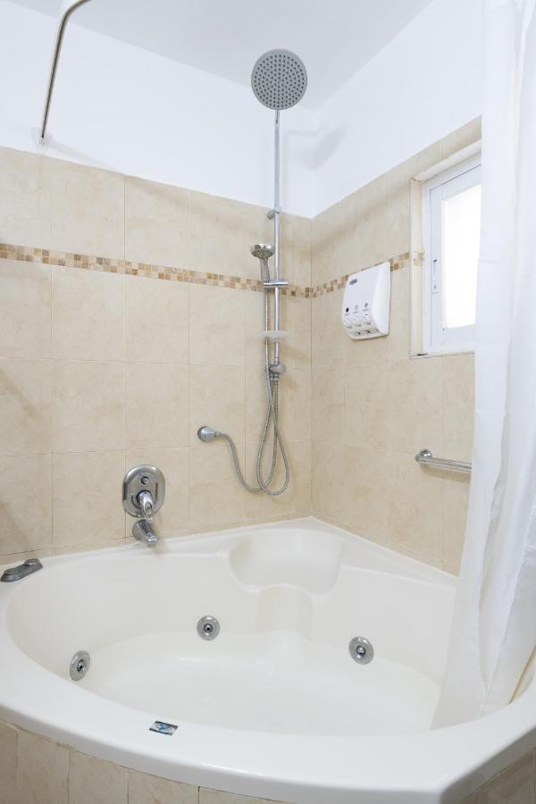 Yagen Boutique Apartments Хайфа Екстер'єр фото