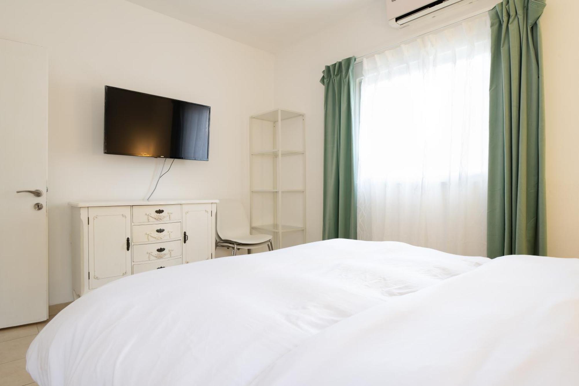 Yagen Boutique Apartments Хайфа Номер фото